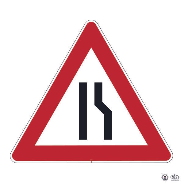 A,4b Chaussée rétrécie par la droite
