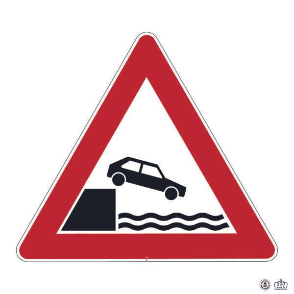 A,6 Débouché sur un quai ou une berge