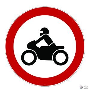 C,3c Interdiction d’accès aux conducteurs de cycles_Plan de travail 1