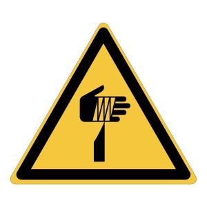 W022